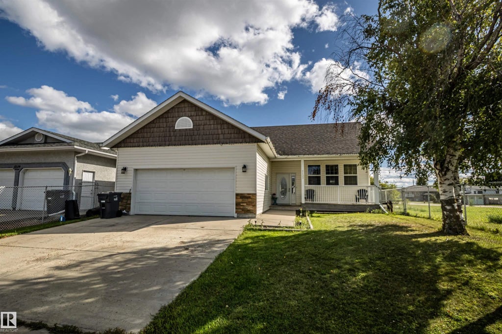 5133 49 Ave, St. Paul Town