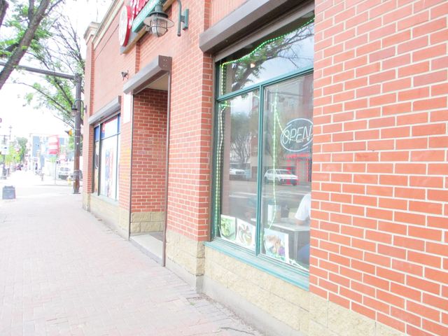 Home for Sale Located at 82 Avenue, Edmonton, AB