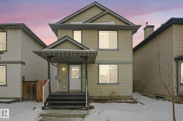 2348 28b Avenue Nw, Edmonton