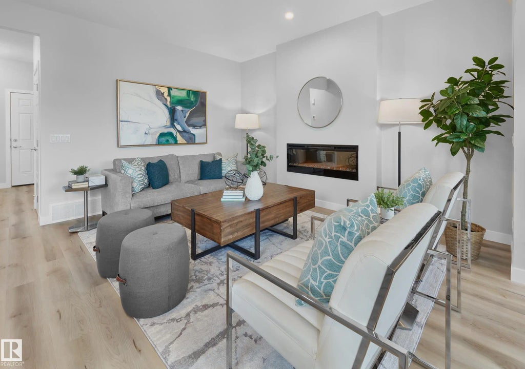 811 Rowan Close, Edmonton