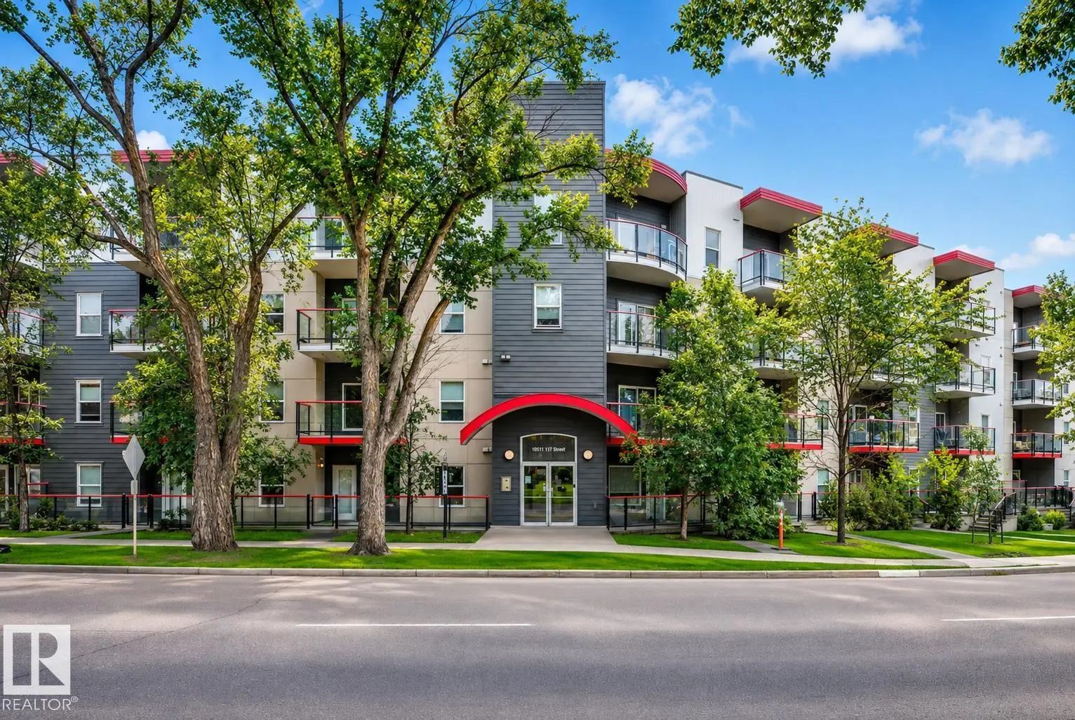 Edmonton Condo / Townhouse Home for Sale 