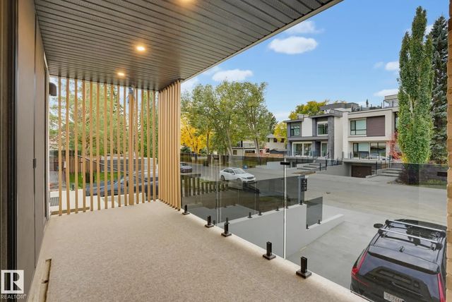 7305a 155 St Nw, Edmonton