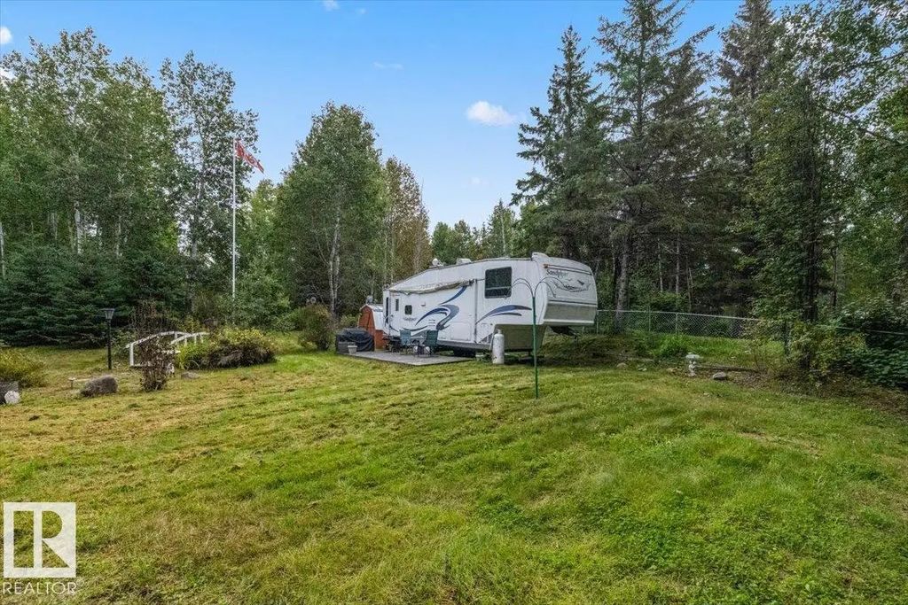 124 4418 Hwy 633, Rural Lac Ste. Anne County