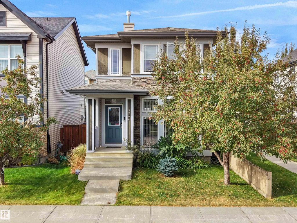 9764 221 Street Nw, Edmonton