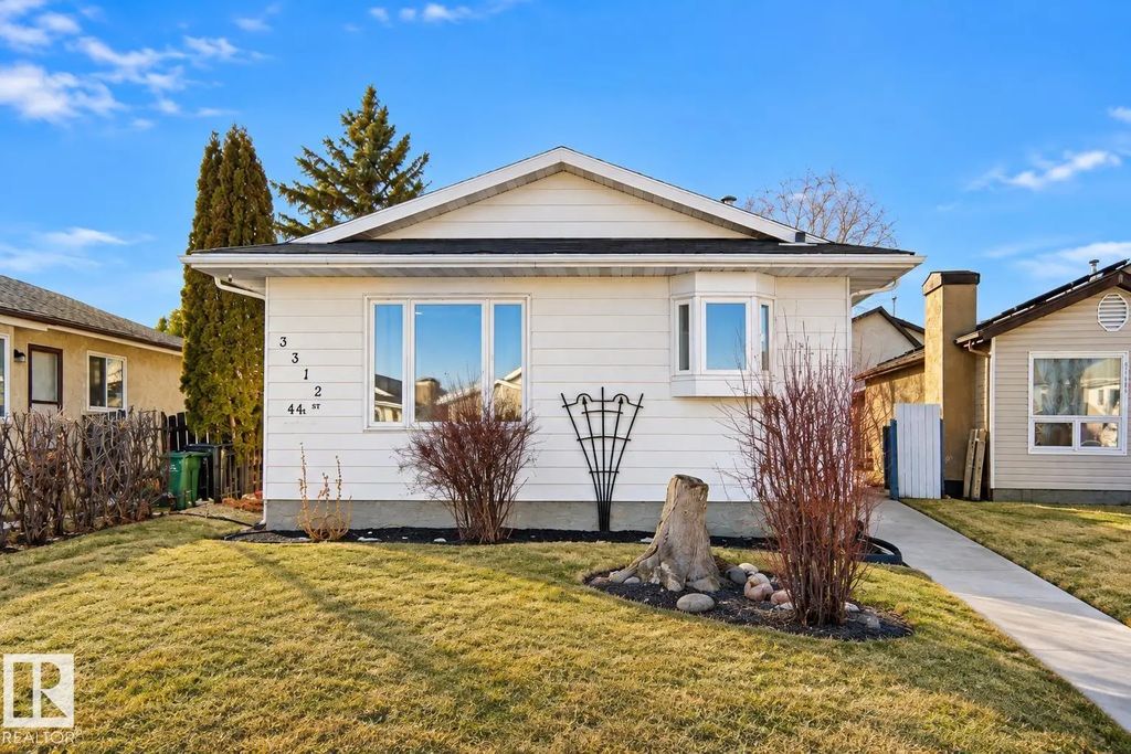 3312 44a Street Nw, Edmonton