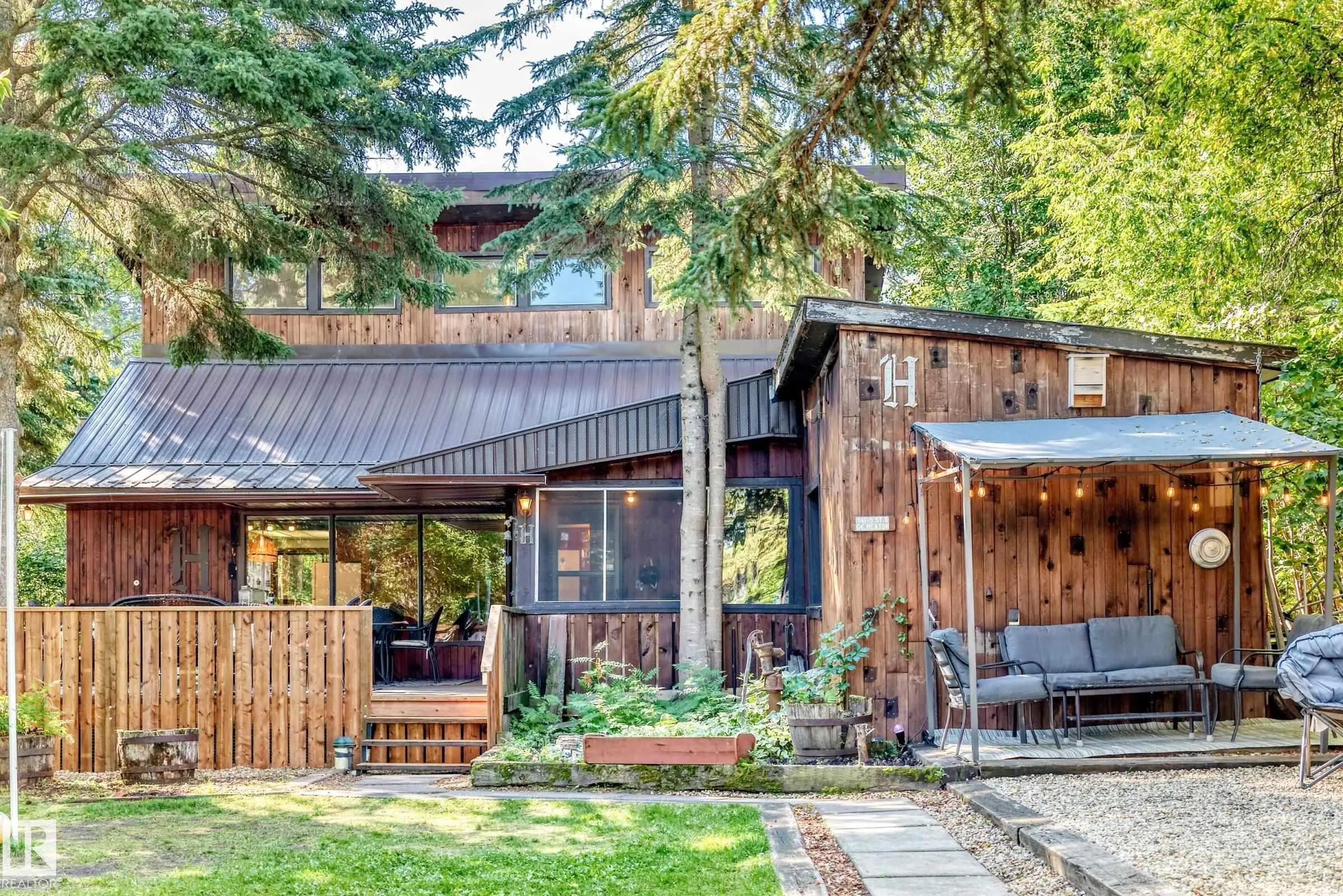 Rural Parkland County Home for Sale: Rural Listing in Seba Beach