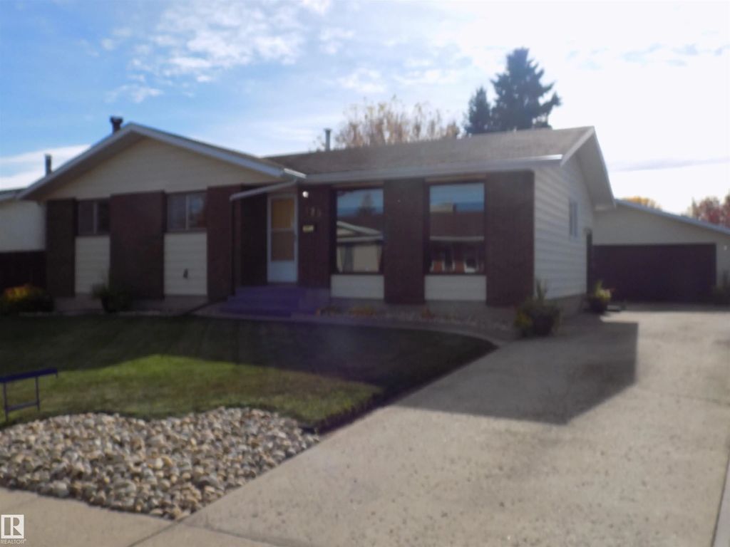 129 Mountain Ash Drive, Wetaskiwin