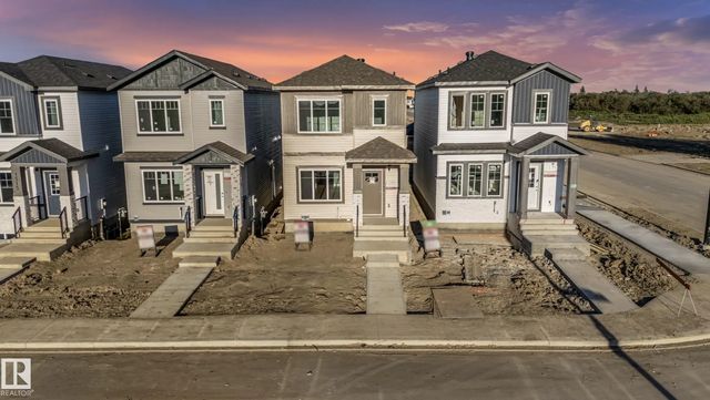 1507 211 Street Nw, Edmonton