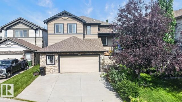 817 Southfork Green, Leduc