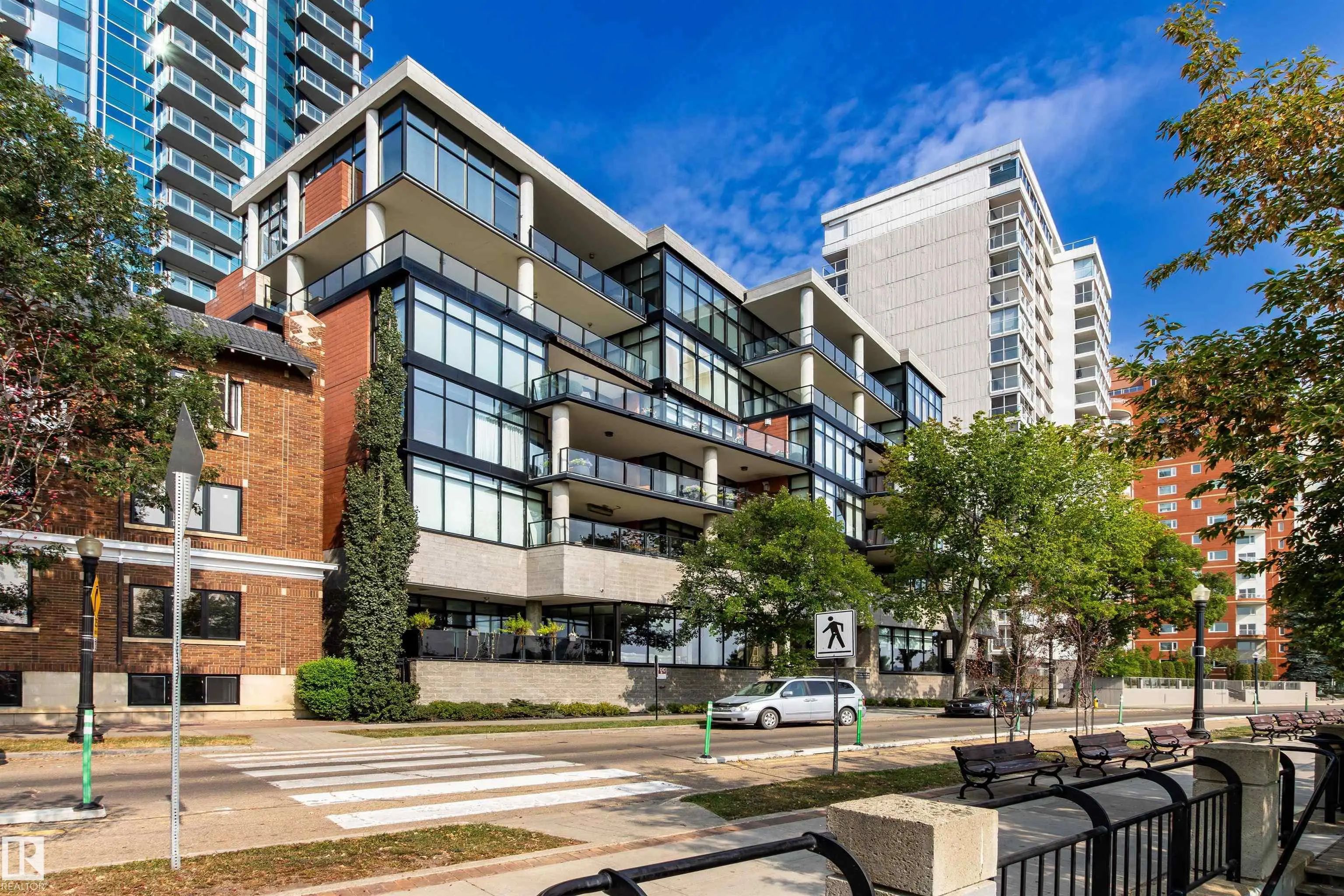 Condo / Townhouse Property for Sale at 401 11930 100 Avenue Northwest, Edmonton: MLS®# E4506902