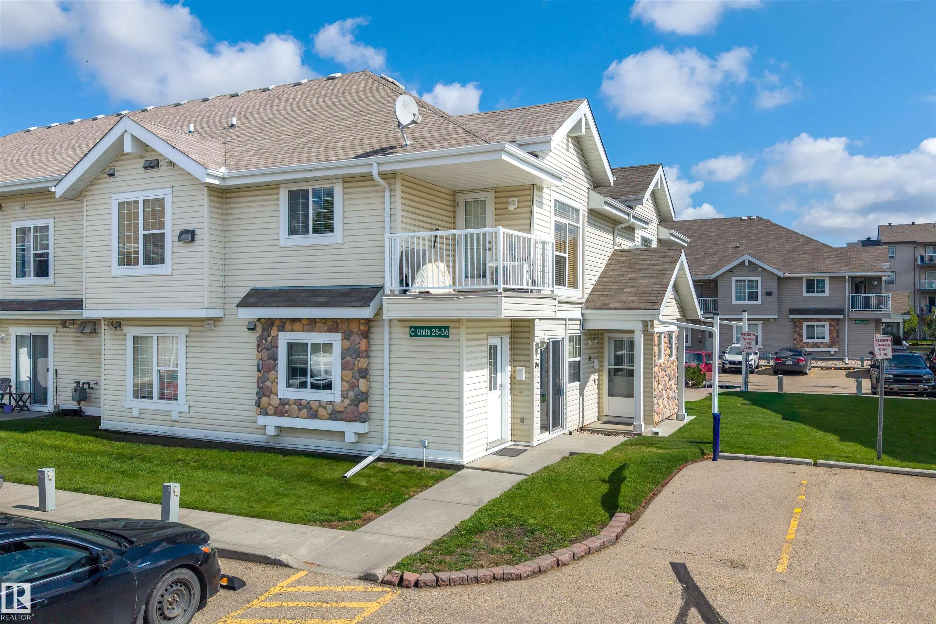 Photo for MLS®# E4505027 - home for sale at 29 150 Edwards Drive Southwest, Ellerslie, Edmonton AB