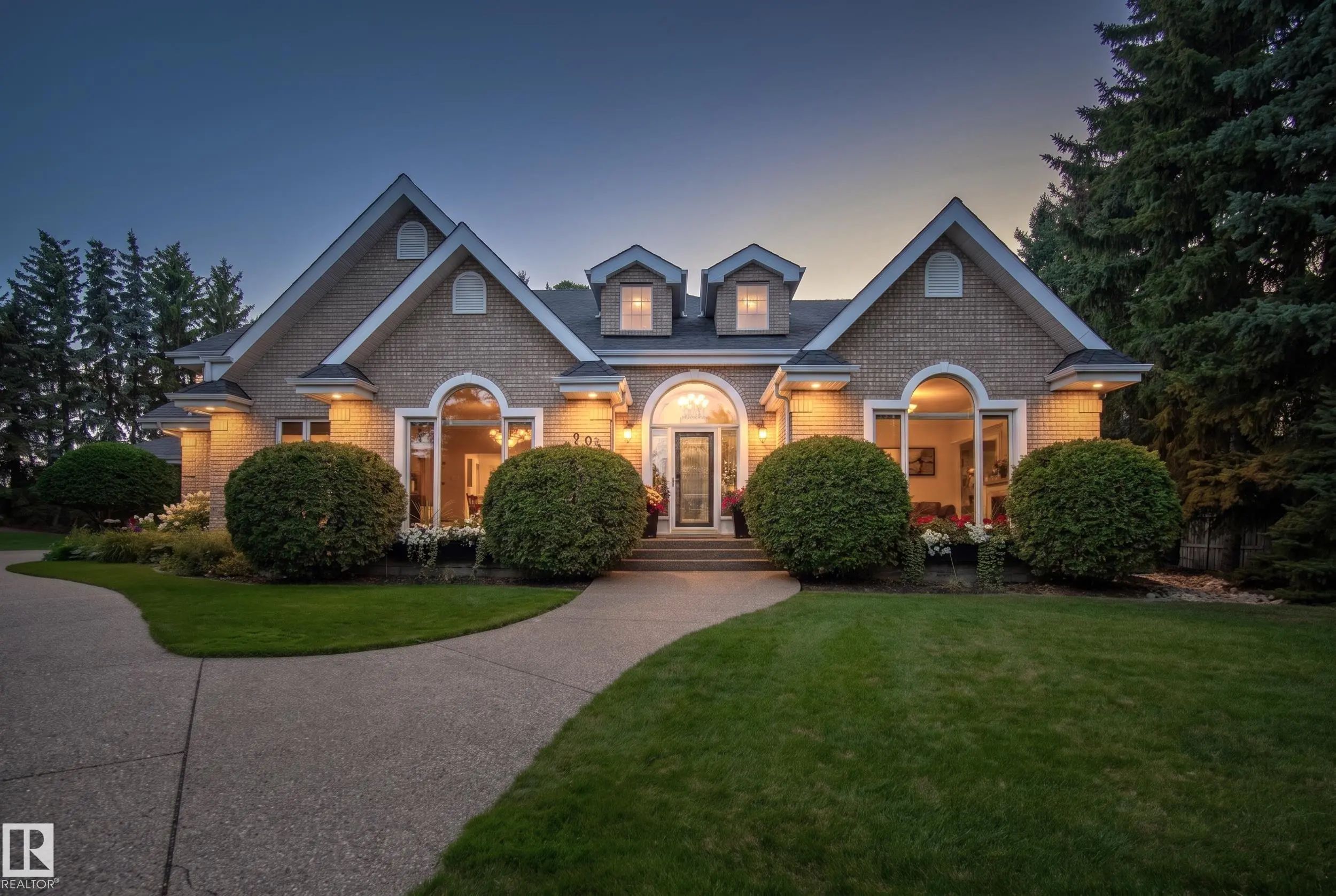 Single Family Home for Sale in Sherwood Park, AB
