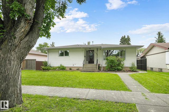 11031 152 Street Nw, Edmonton