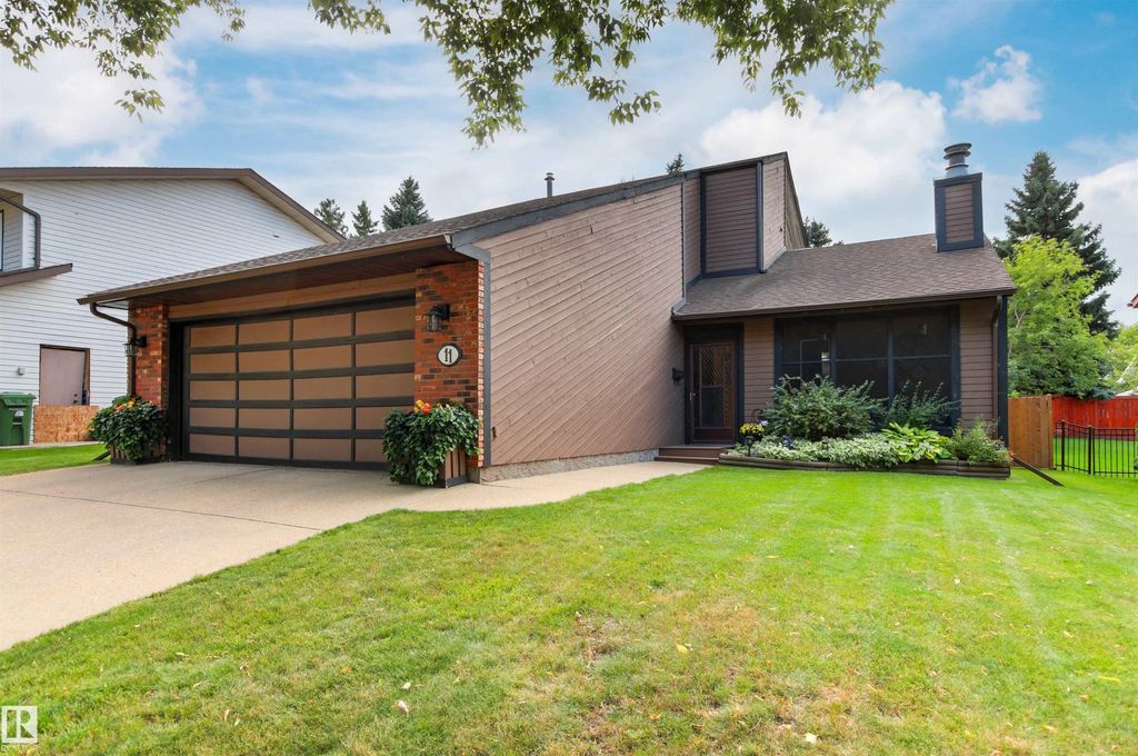 11 Wentworth Crescent, St. Albert
