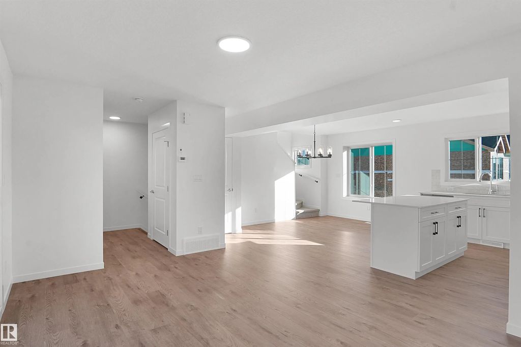 63 17319 5 Street, Edmonton Property Listing: MLS® #E4514003