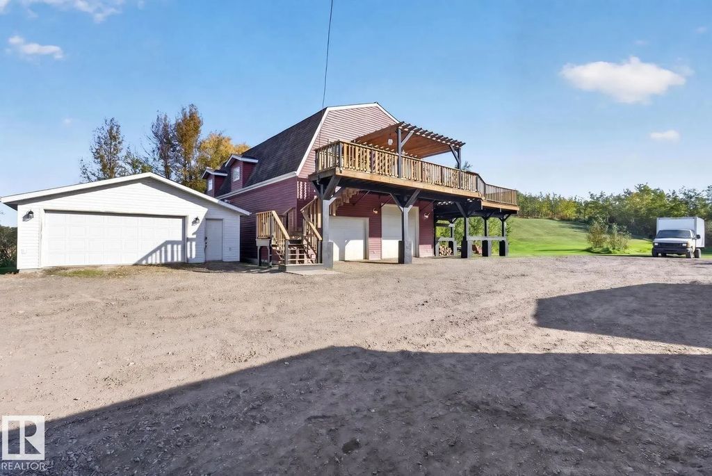48137 Rge Rd 232, Rural Leduc County