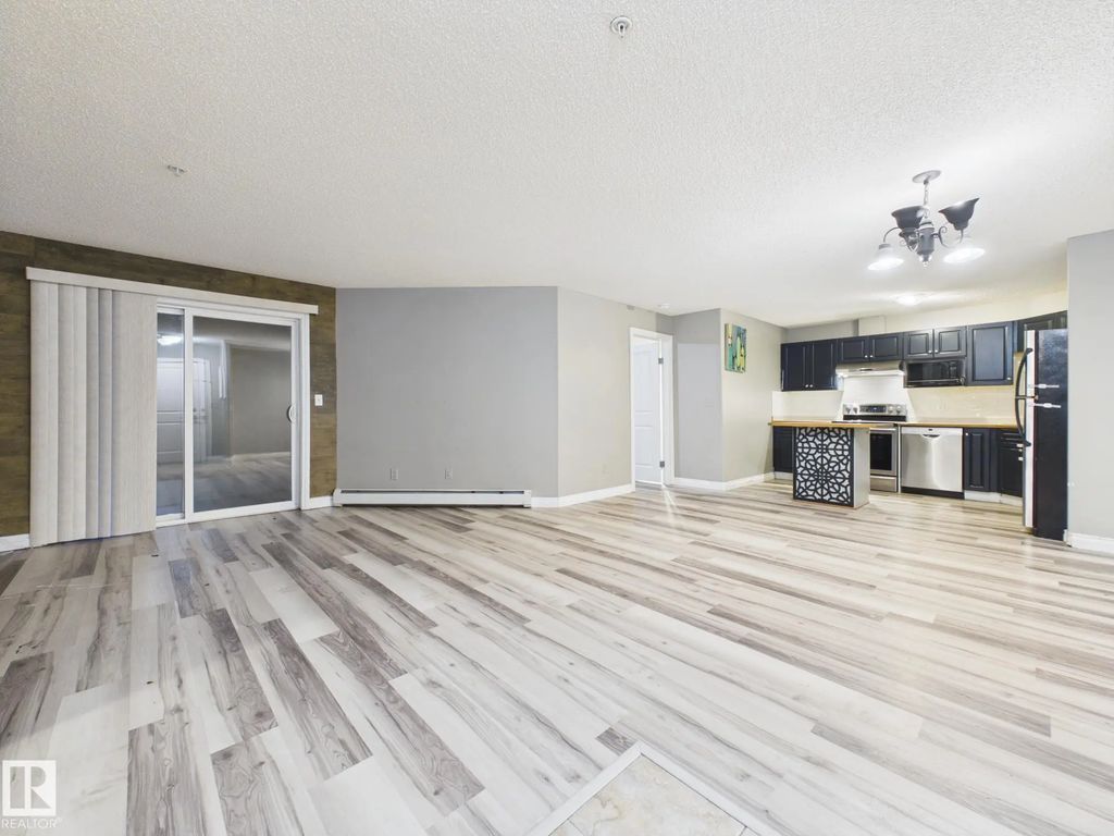 102 16221 95 Street, Edmonton