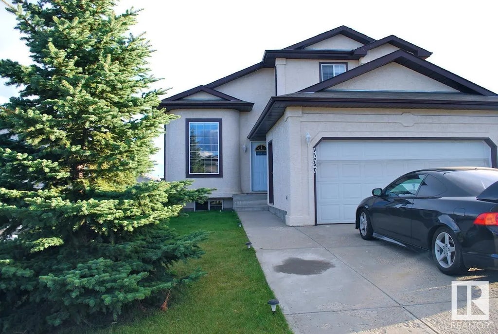 4827 146 Avenue, Edmonton