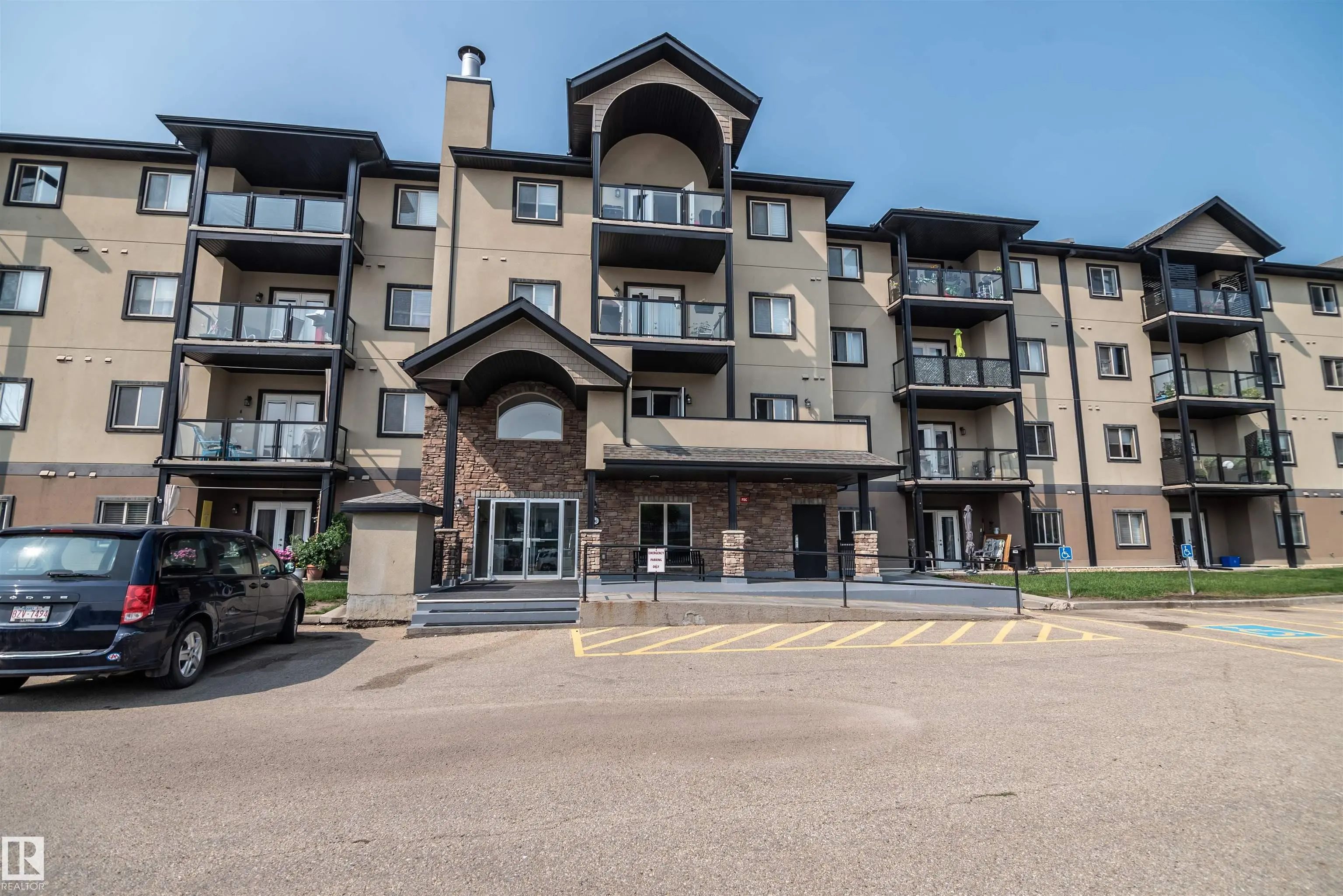 Real Estate Listing in Spruce Ridge, Spruce Grove