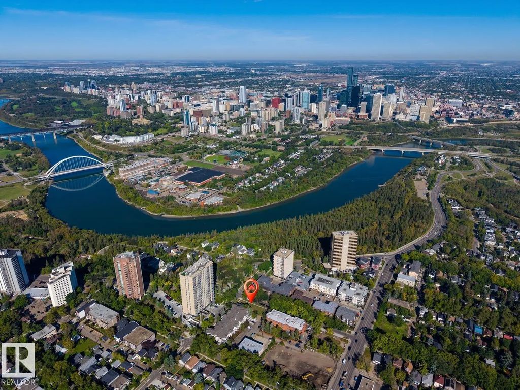 8925 100 Street, Edmonton