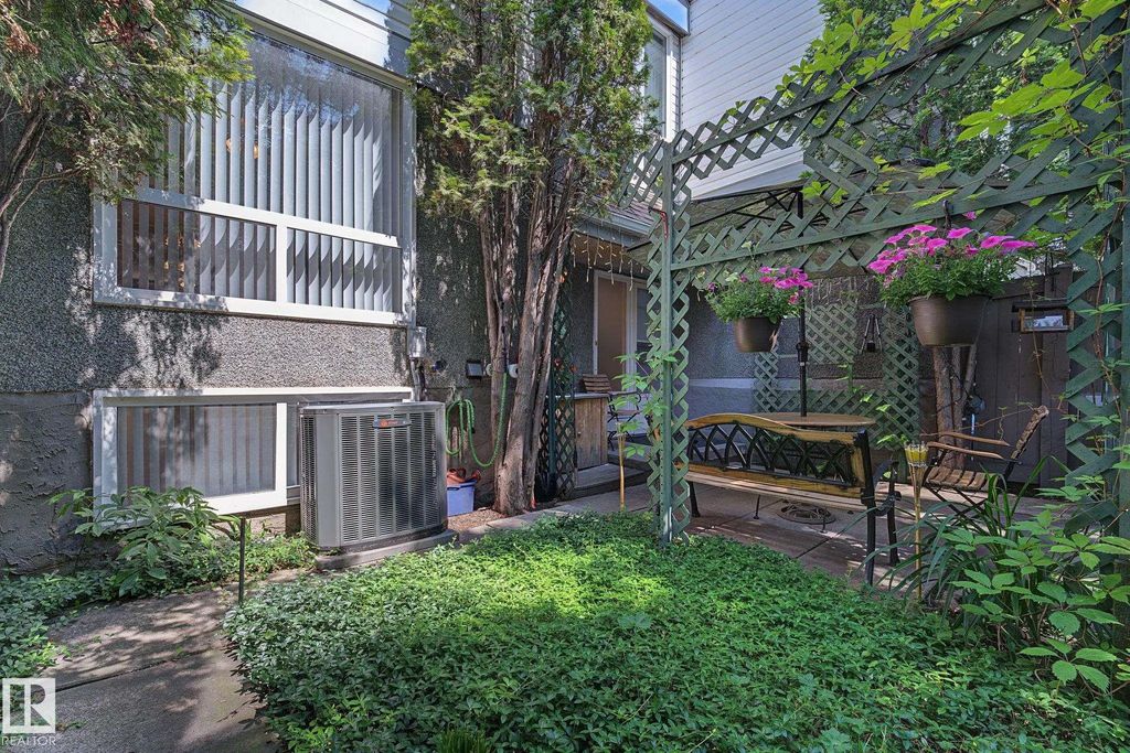 895 Erin Place Nw, Edmonton