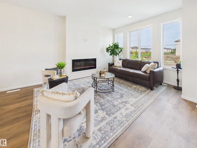 Photo for MLS®# E4492516 - home for sale at 87 Sereno Lane, Sienna, Fort Saskatchewan AB