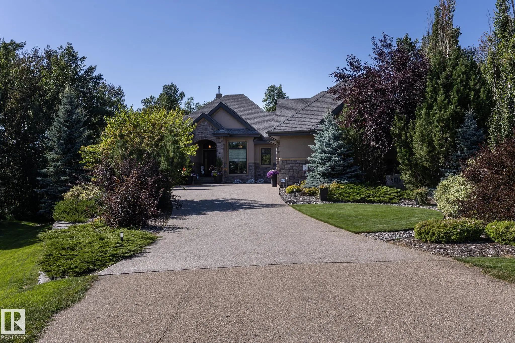 Home for Sale Located at 19 24524 Twp Road 544, Rural Sturgeon County, AB
