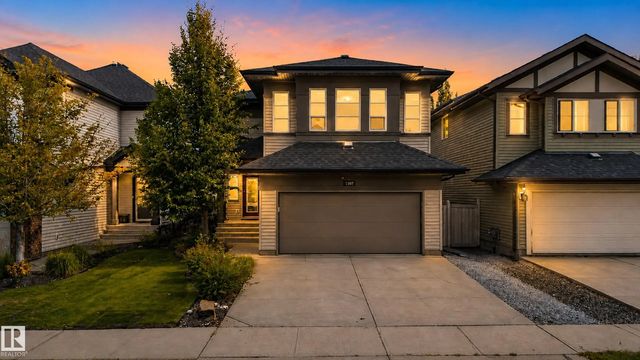 1107 Chahley Crest Nw, Edmonton