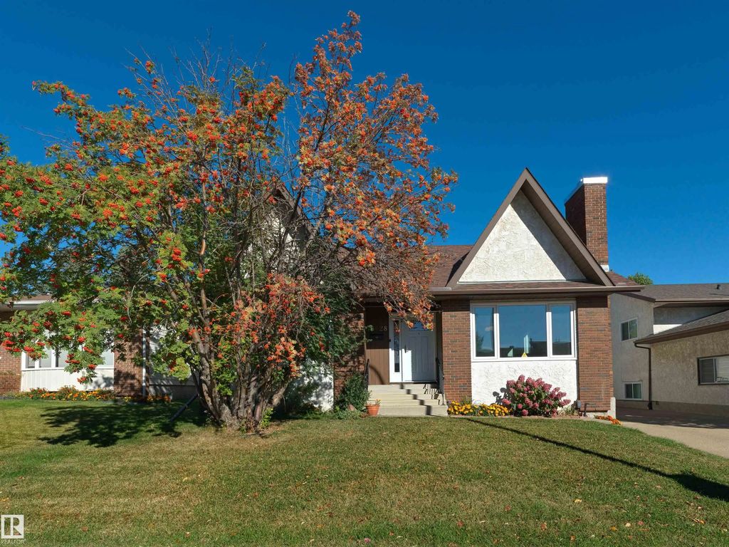 18528 98 Avenue, Edmonton
