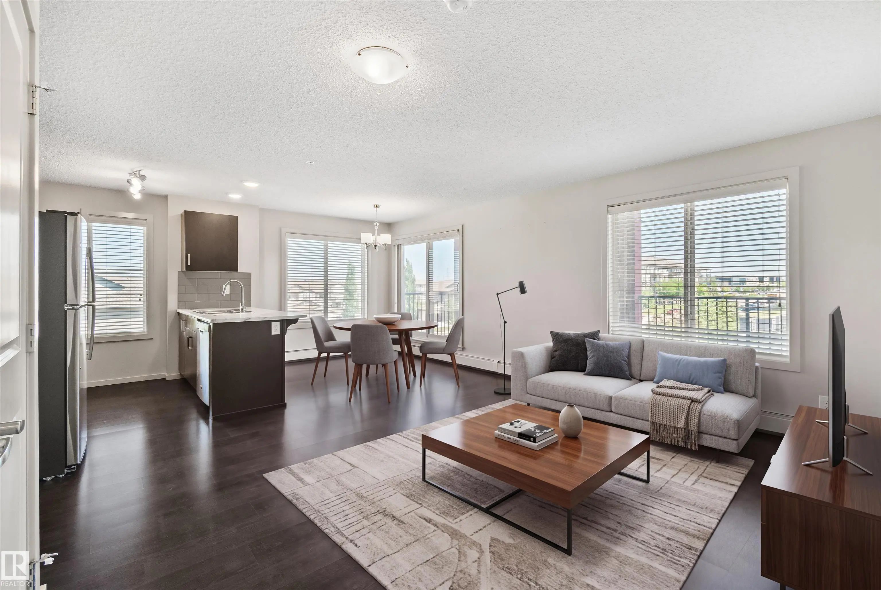 Photo for MLS®# E4505539 - home for sale at 318 5521 7 Avenue Southwest, Charlesworth, Edmonton AB