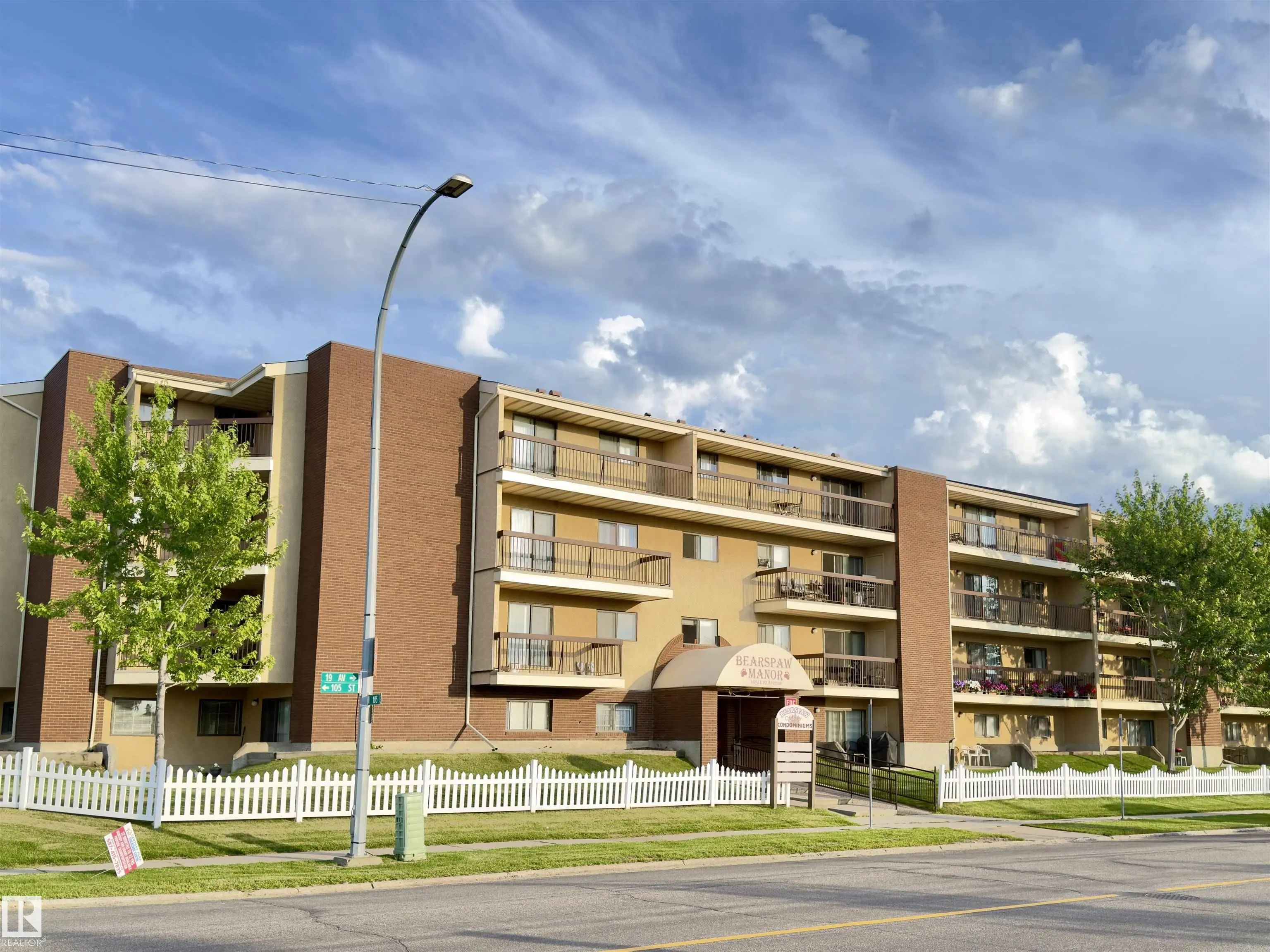 Photo of Listing #E4496907
