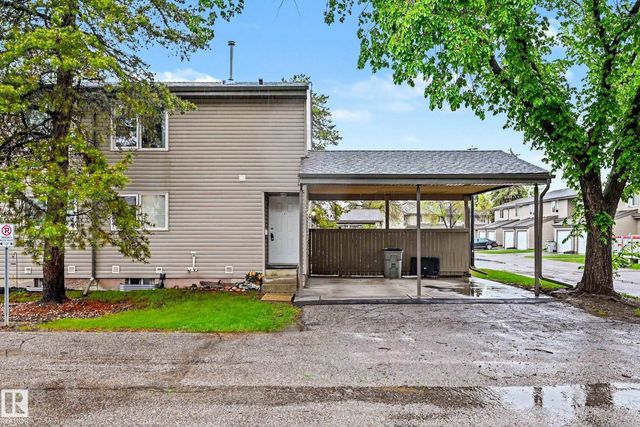 15 Akinsdale Gardens, St. Albert