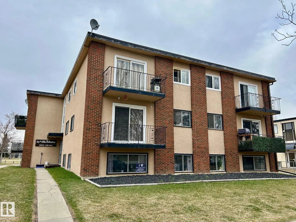 15930 109 Avenue, Edmonton
