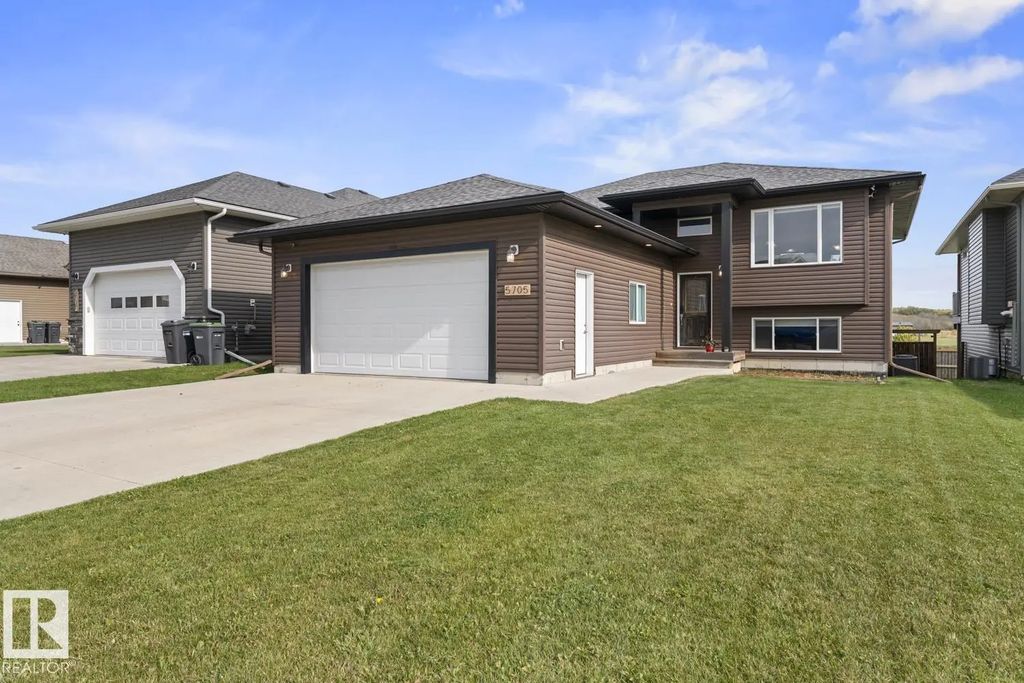 5705 49 Street, Cold Lake