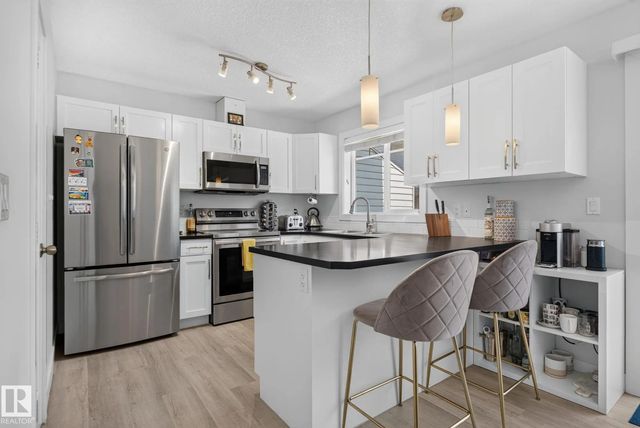 6 5134 Mullen Road Nw, Edmonton