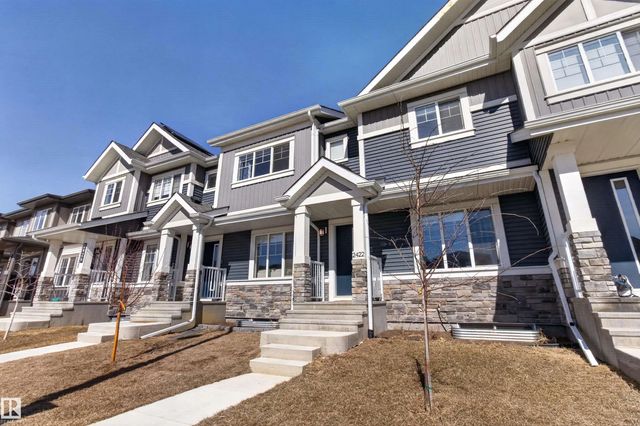 2422 Trumpeter Way Nw, Edmonton