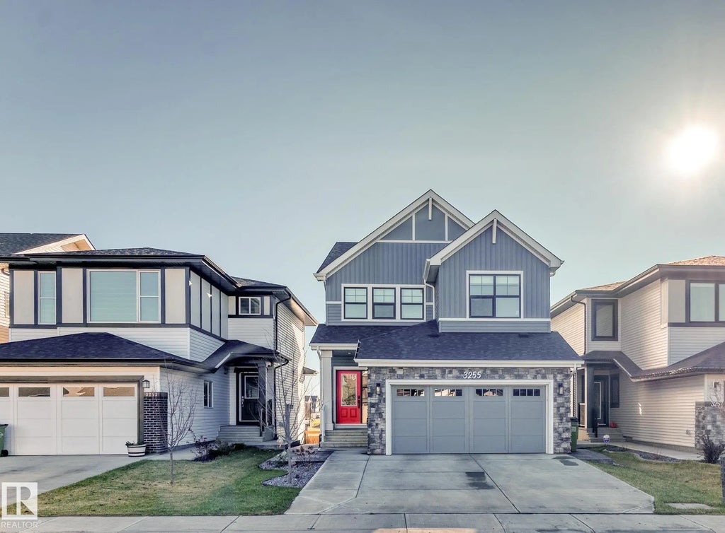3255 Chernowski Way, Edmonton