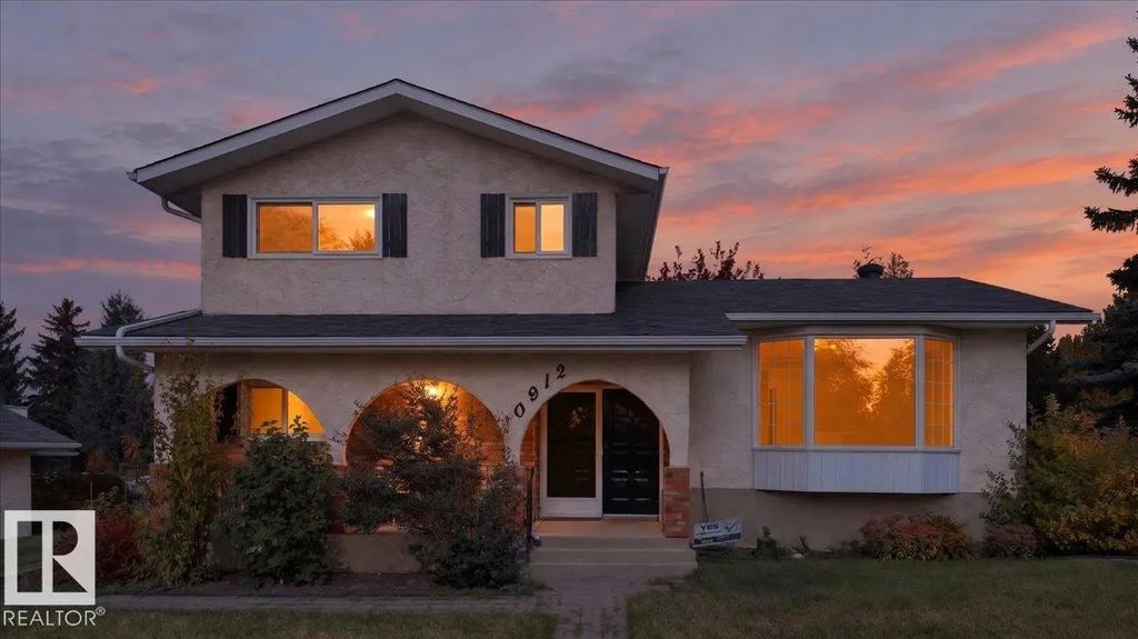10912 34a Avenue, Edmonton