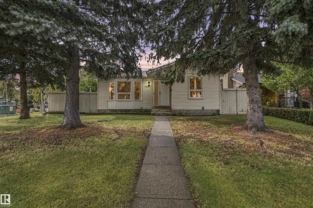 3803 12 Avenue, Edmonton