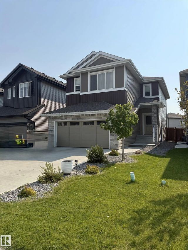85 Meadowlink Common, Spruce Grove