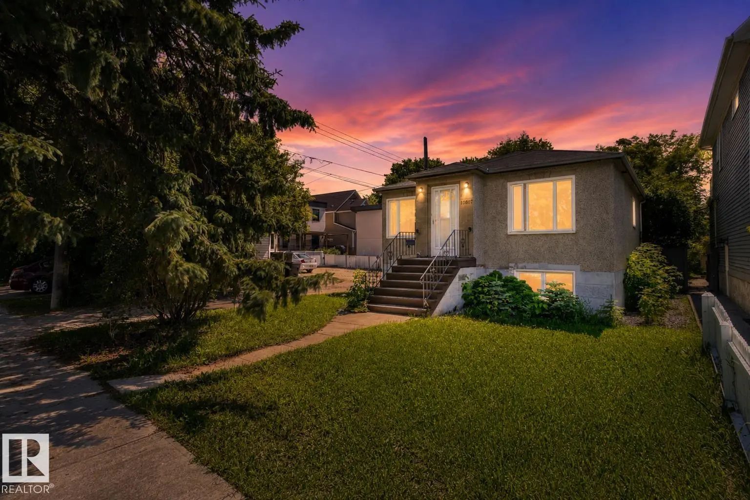 Edmonton Single Family Home for Sale 