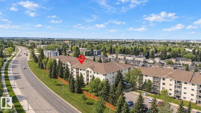 Edmonton Real Estate: Condo / Townhouse Property for Sale in La Perle