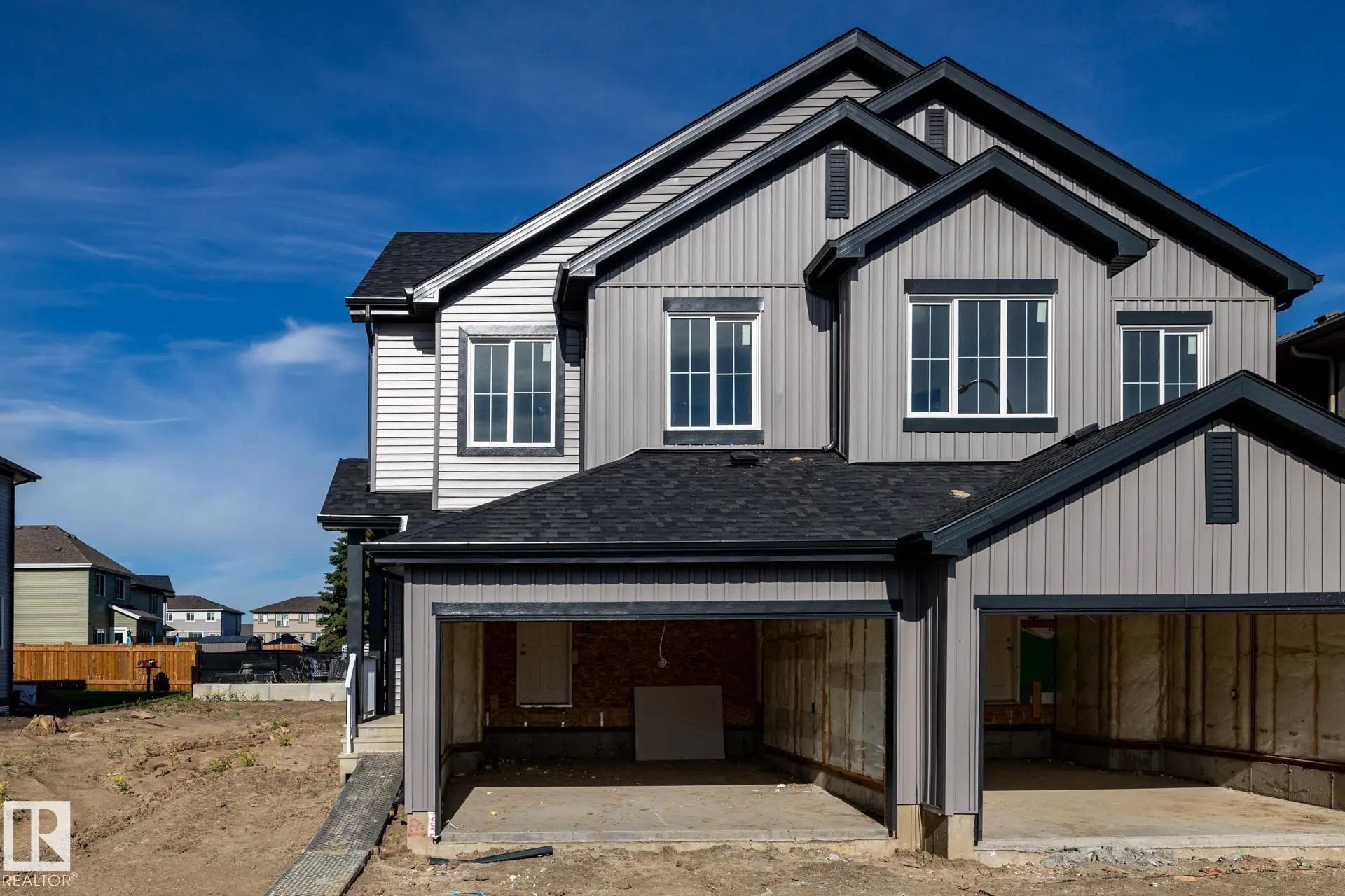 Photo for MLS®# E4497505 - home for sale at 11 Patriot Way, Prescott, Spruce Grove AB
