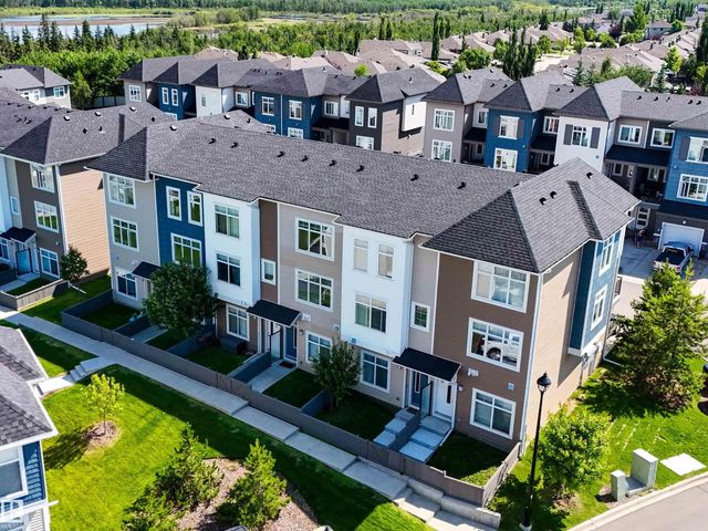 89 600 Bellerose Drive, St. Albert
