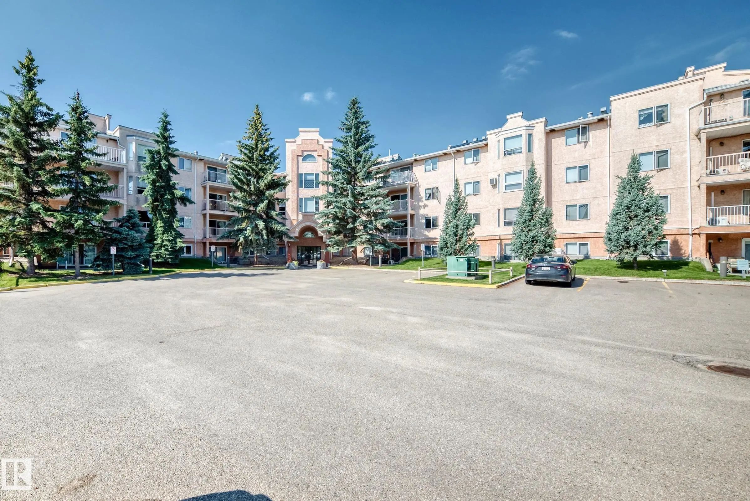 Photo of Listing #E4499512