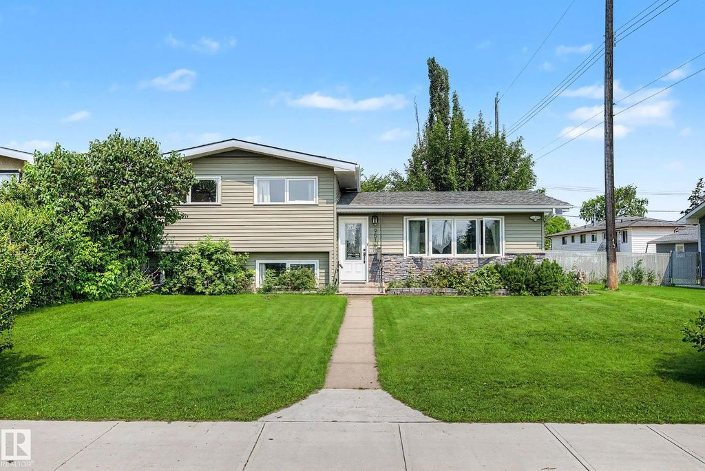 9516 129a Avenue, Edmonton