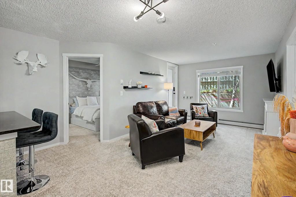 105 5390 Chappelle Road, Edmonton