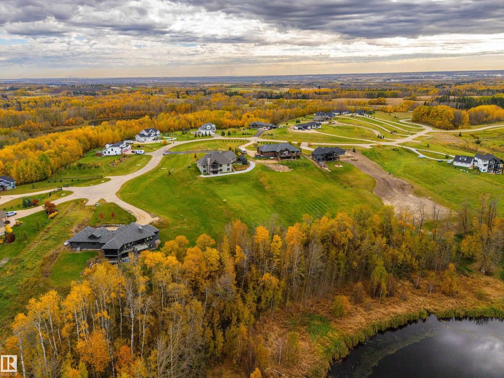 24 1118 Twp Road 534, Rural Parkland County