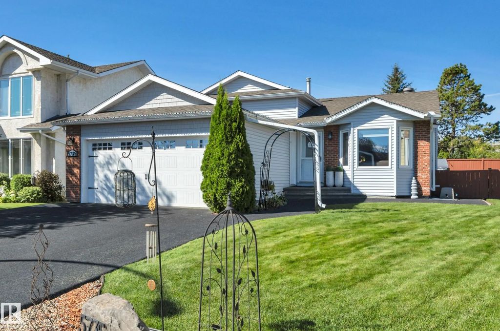 5735 152a Avenue, Edmonton