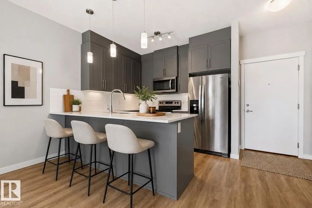 121 812 Welsh Drive Sw, Edmonton